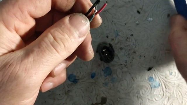Мой Лансер заглох , Отгнили провода на датчик коленвала .