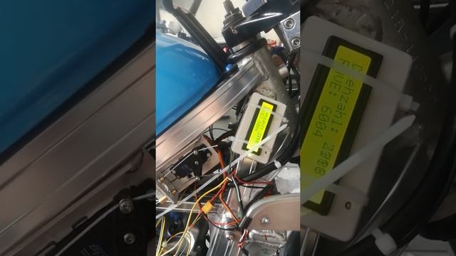 Suzuki RG 250 mit Rave Auslassteuerung