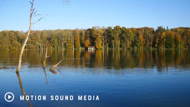 Acoustic Winter (Ambient/Acoustic) Royalty Free Music