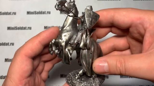 Оловянный солдатик атакующий тамплиер 13в. 54 мм