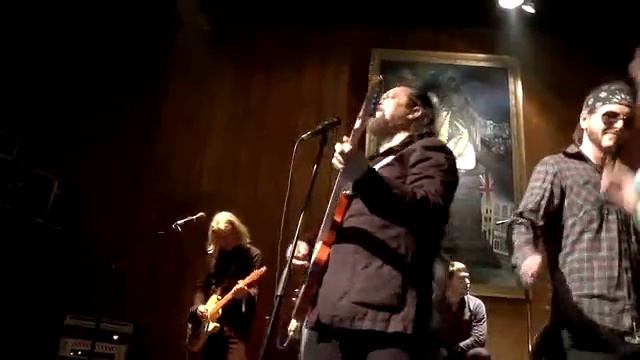 tito and tarantula - After Dark  Angry Cockroaches - blues garage - 20160924