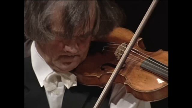 J.S. Bach : Partita For Violin Solo No.2 In D Minor BWV 1004 - Sigiswald Kuijken