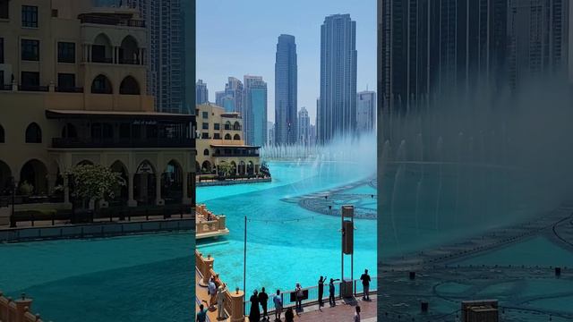 Танцующие фонтаны в Дубае завораживающее зрелище ⛲️ ОАЭ 🇦🇪 #путешествие #дубай #оаэ