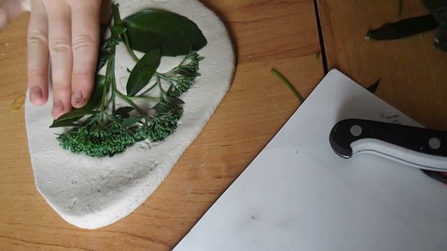 Как сделать текстуру на глине из подручных предметов