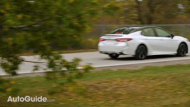 2018 Honda Accord vs Toyota Camry Comparison