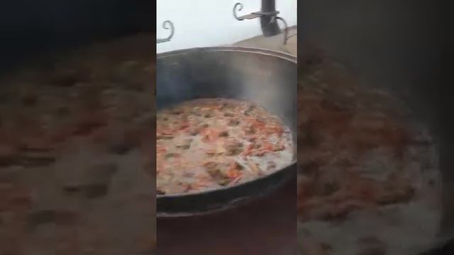 Ифтор дар яке аз масчидхои россия хаматоно бегох интизорем