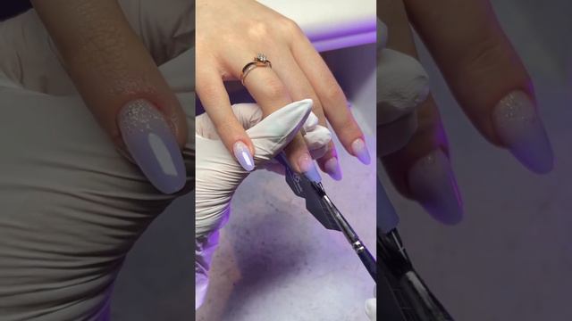 Салонный миндаль. Градиент твердыми материалами. МК @glodenko.galina