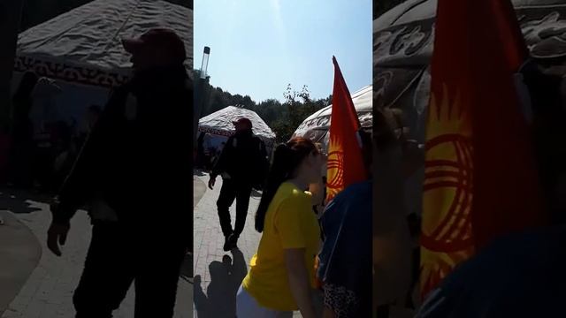 День независтмости Кыргыской Республики,в Москве