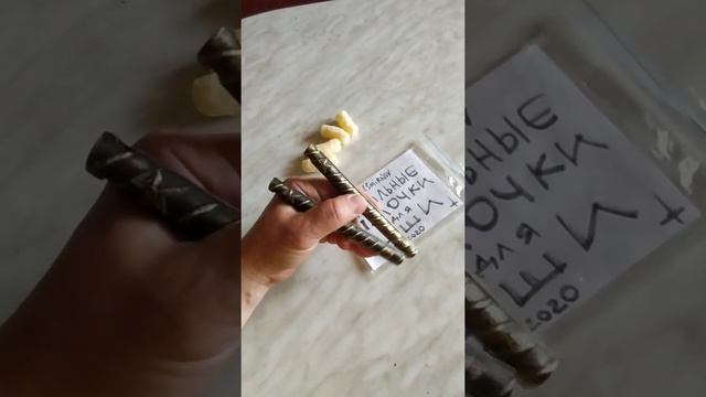 Брутальные палочки для суши