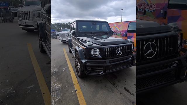 MERCEDES BENZ AMG BRABUS 700 ?