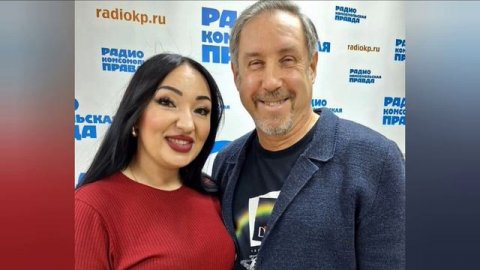 Юлия Блинова и Валерий Лукьянов в эфире радио "Комсомольская правда"