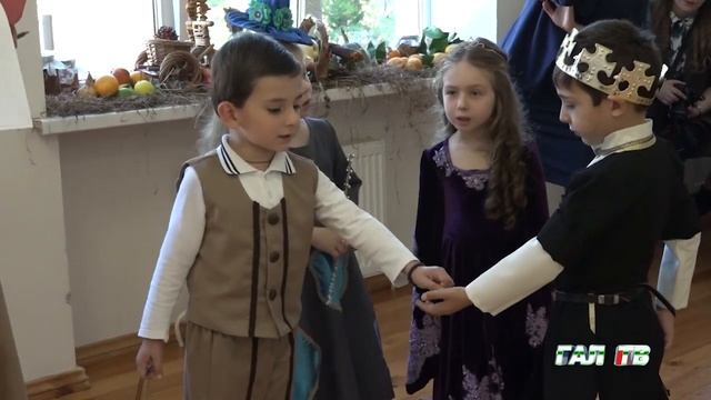 ПРАЗДНИК ОСЕНИ В ДЕТСКОМ САДИКЕ СВИРЕЛЬ