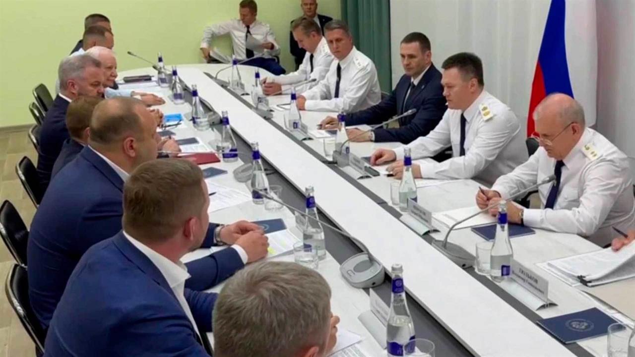 Генпрокурор РФ Игорь Краснов встретился с жителями Хабаровского края
