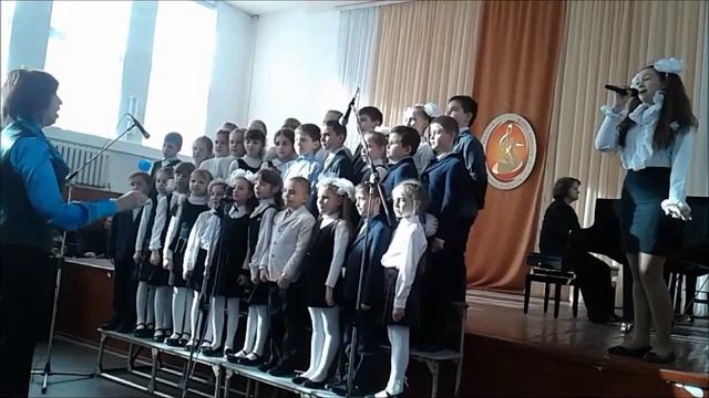 Школьный концерт к Празднику 8 марта г. Макеевка ШИ №1  05.03.2018