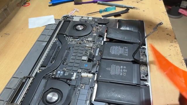 Apple MacBook a1398 battery replacement in detail