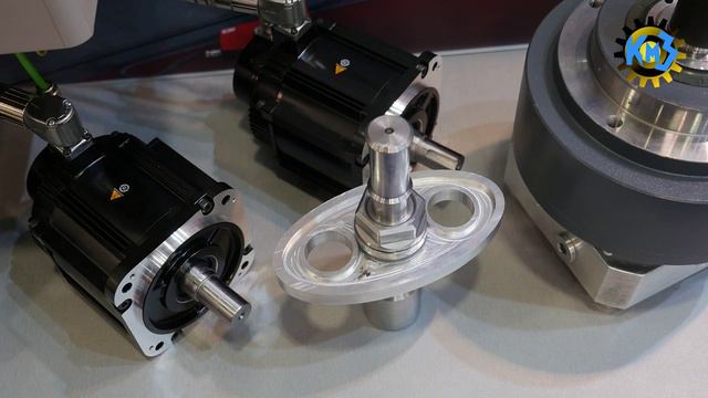 Зубофрезерный 53К30Ф3 после модернизации
