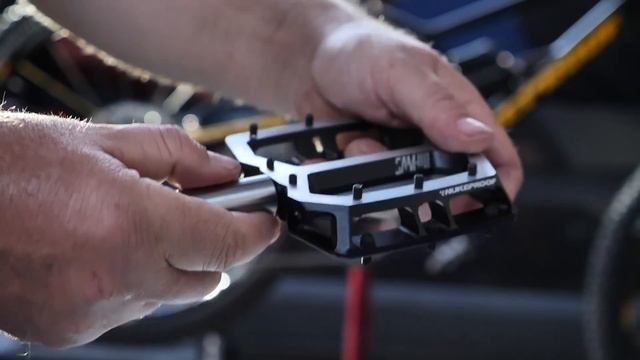 Nukeproof Flat Pedal service- Rebuild