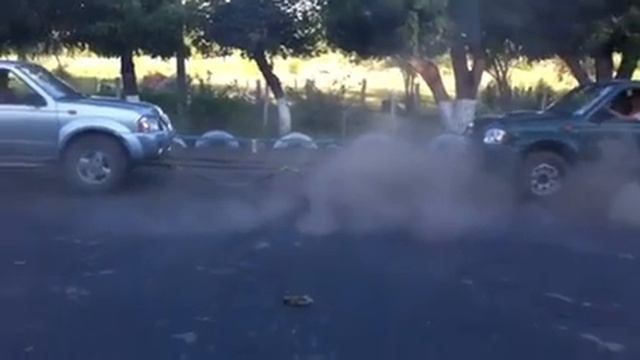 Nissan 3.0 tdi vs Nissan 2.5 turbo intercooler