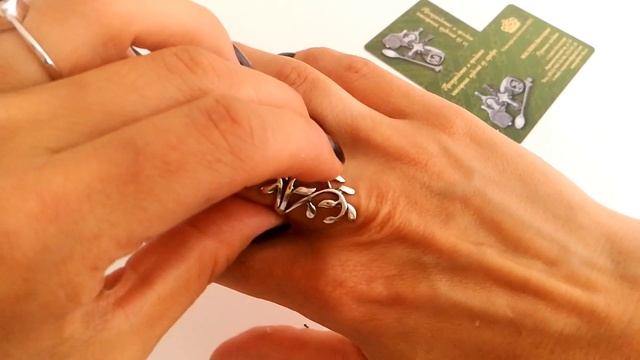 Серебряное кольцо Лавр