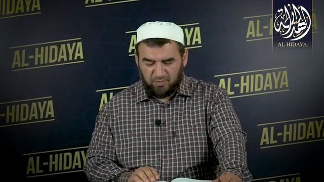 70. Глава о том, кто находится в мечети в ожидании намаза  Глава о ценности мечетей