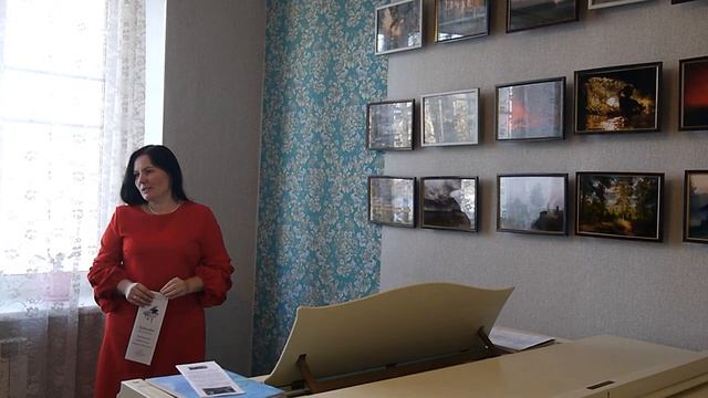 2018 03 11 Лана Шестакова о фотовернисаже "Рассвета тихие шаги"