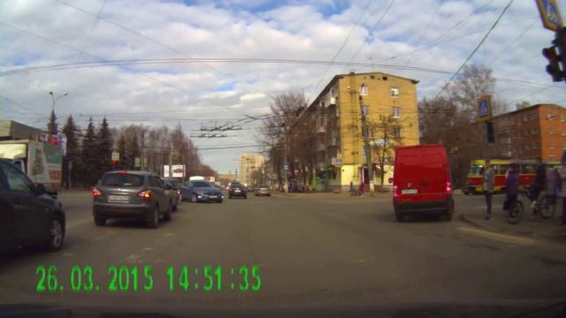Тверь Е305ОК69 проезд на красный свет 260315