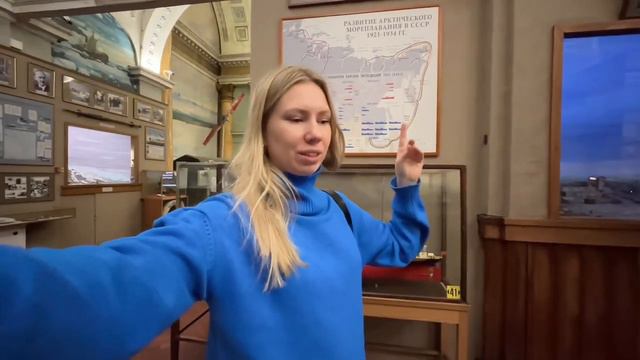 VLOG куда сходить в Питере: Ботанический сад, музей Фаберже, музей Арктики и Антарктики, бар у Ларис
