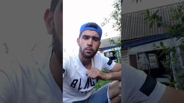 Не путайте борщевик Сосновского с Сибирским
