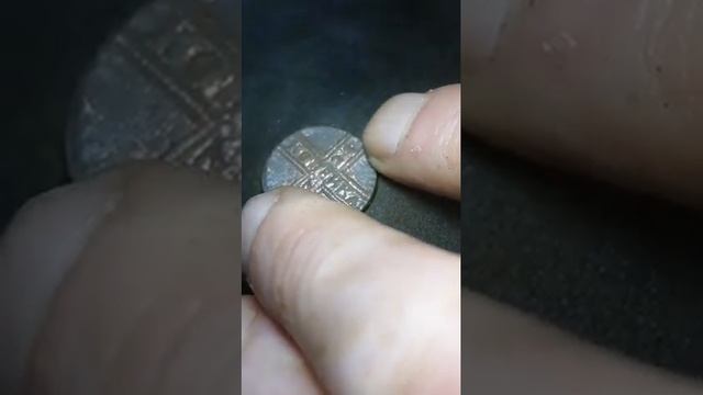 мех чистка монет шабером.