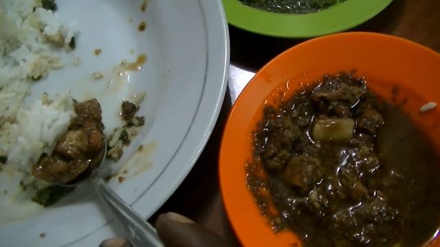 Jakarta Street Food 714 Non Halal Sangsang Pork in Blood Sauce Batak Food by Rapollo BR TiVi 5208