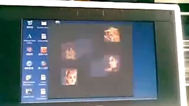 EEE PC 701 with DVB-T and arcade game