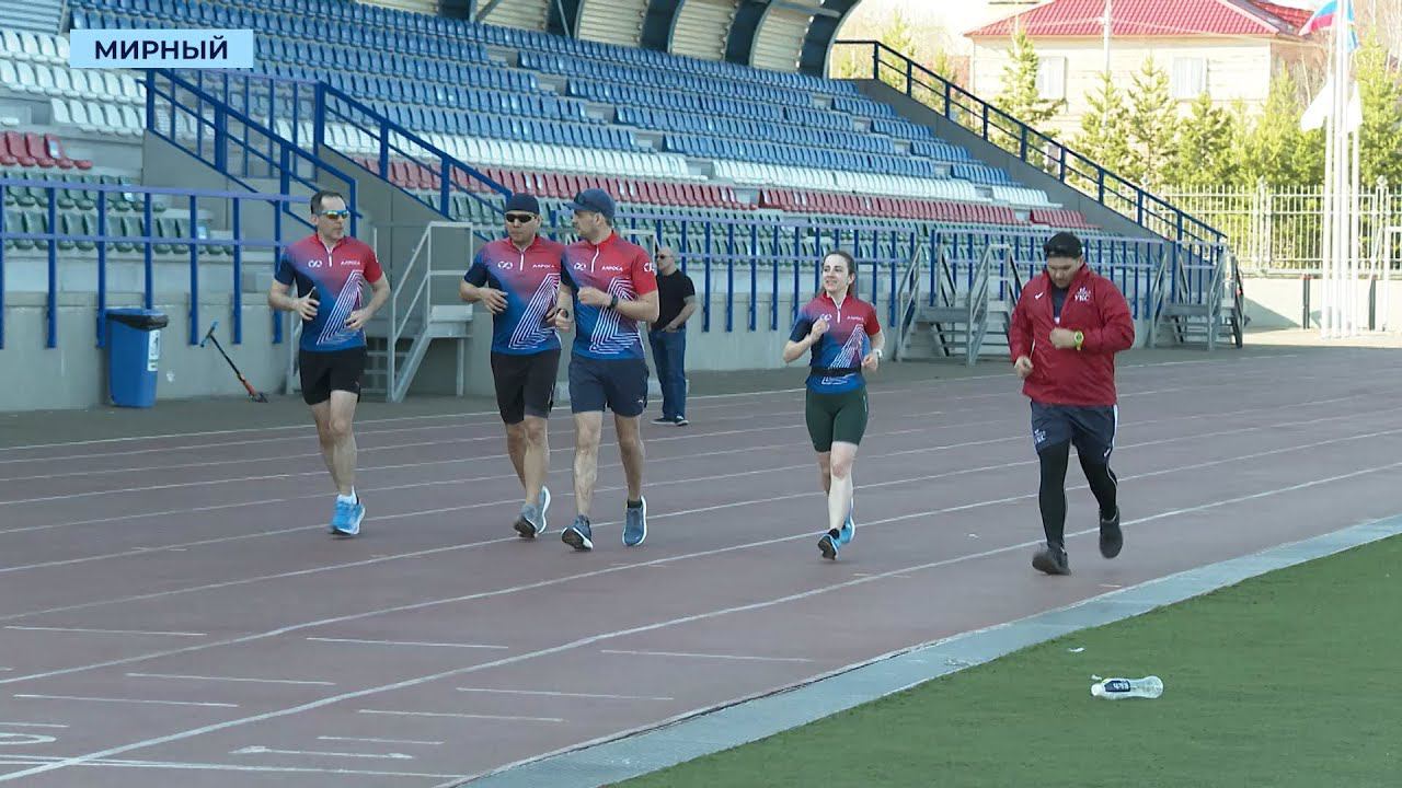 Пять легкоатлетов войдут в команду АЛРОСА для участия в Московском марафоне