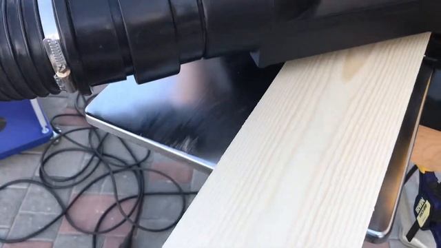 Эффект стружкоудаления.... и даже на улице.