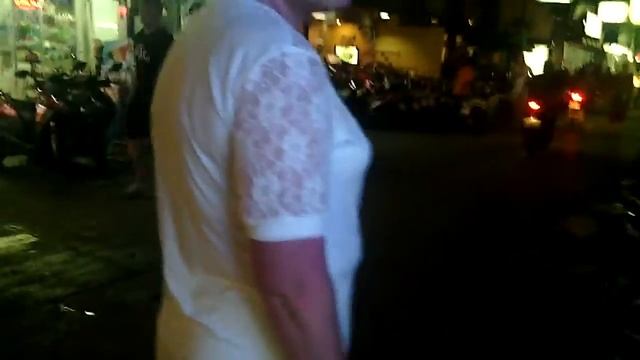 Тайланд  Пхукет  Патонг  Курс обмена рубля  31 05 2017
