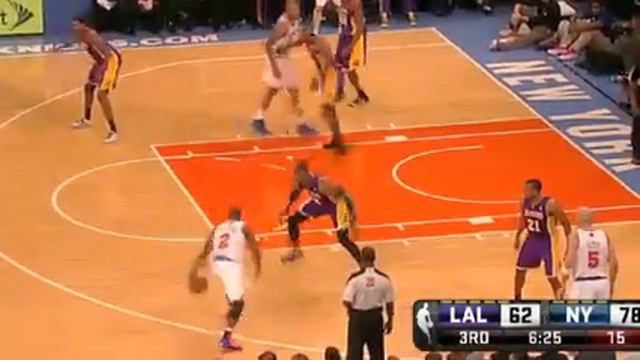 Raymond Felton Crosses Dwight Howard For Jumper!!! | Lakers vs. Knicks | 12/13/12