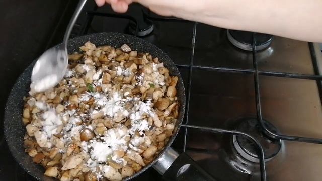 Жульен с ароматной картошечкой в сливочном соусе ??