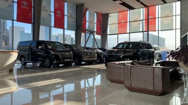 2022 Toyota Rav4 Hybrid-2022 Land Cruiser GXR-2021 Lexus LX570