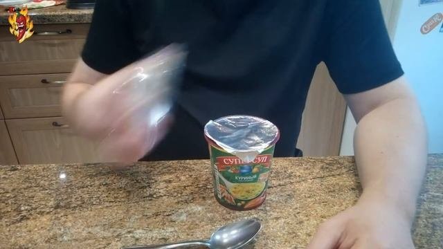 "Суперсуп" куриный с гренками