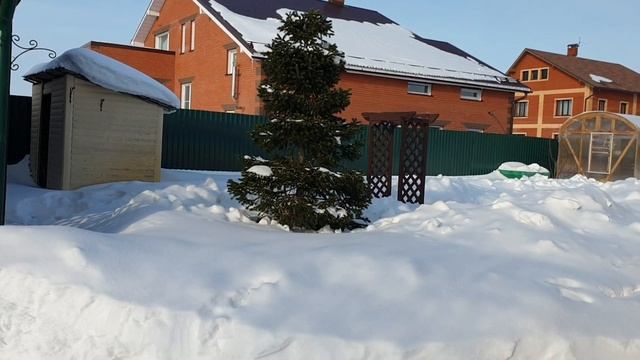 ❄?❄?Прогулка по зимнему двору.