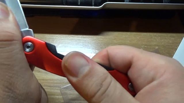 Нож складной YATO YT-76050