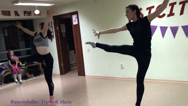 #astcityballet   Darya & Maria __S E C R E T__ Contemporary dance.. 07.12.2018. choreographer ADYL E