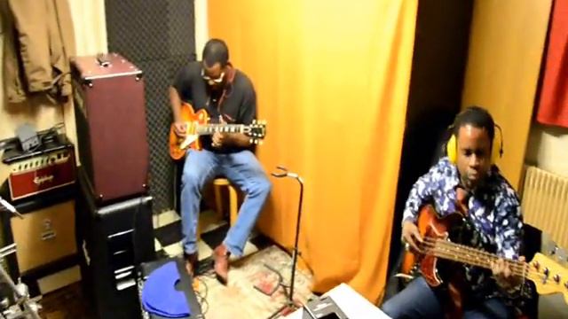 jennings farm blues check sound part 2