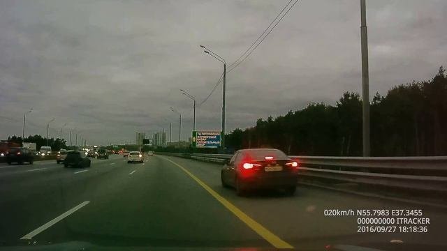Лопнуло правое переднее колесо