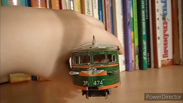 Обзор моей коллекции поездов, собранных из картона, наборов умной бумаги.