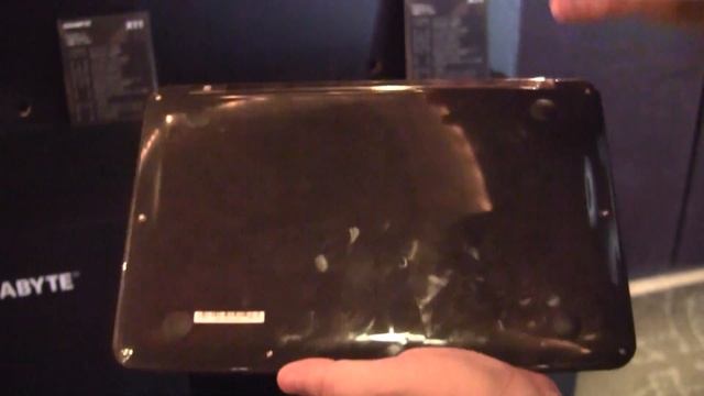 Gigabyte X11 Ultrabook Hands On und Kurztest