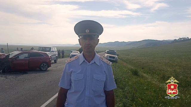 Полиция выясняет обстоятельства столкновения в Хакасии легковой машины с маршрутной «Газелью»