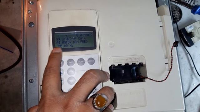 How To Set A Basic Parameters In ABB ACS800 In Urdu/Hindi