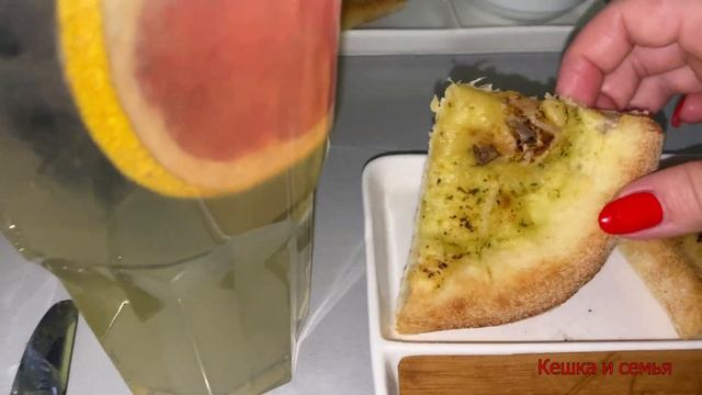 МОЙ ДЕНЬ РОЖДЕНИЯ В ТЦ МАРМЕЛАД ПОСТАРЕЛА НА ГОД ОЖЕРЕЛОВЫЙ ПОПУГАЙ КЕША