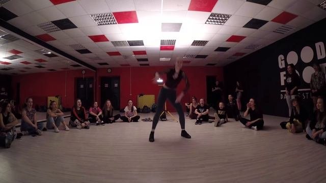RAZМИНКА BATTLE Vol.2 | Dancehall Solo Showcase | Певницкая Кристина