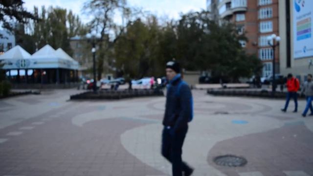 Nikon D3200 with 18-55mm VRII Kit Lens video test